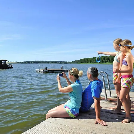 Holiday And Camping Park Havelberge Am Woblitzsee - Dms021049-myb * Userin