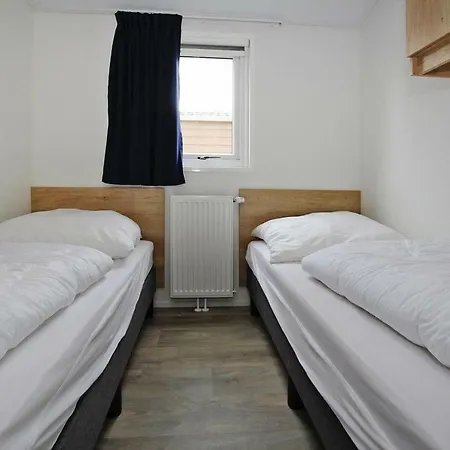 Holiday And Camping Park Havelberge Am Woblitzsee - Dms021049-myb * Userin
